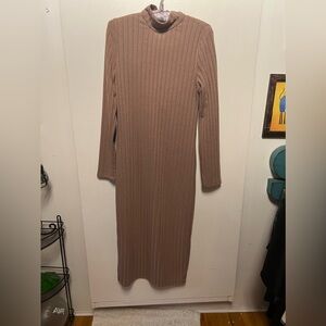 “Floret Studios” Mocha Maxie Dress Open Back Long Sleeve Dress SZ: (XL) NNT